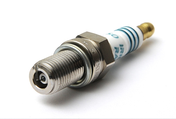 Denso Iridium Racing IXU01-27 12mm (BMW M3 � �.�.)